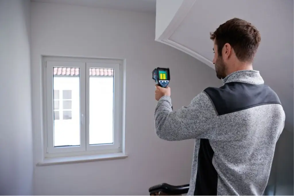 BOSCH PROFESSIONAL 12V SYSTEM CÁMARA TÉRMICA GTC 600 C (SIN BATERÍA NI CARGADOR, CON APLICACIÓN, RANGO DE TEMPERATURA: DE -20 °C A +600 °C, RESOLUCIÓN: 256 X 192 PX, EN L-BOXX)