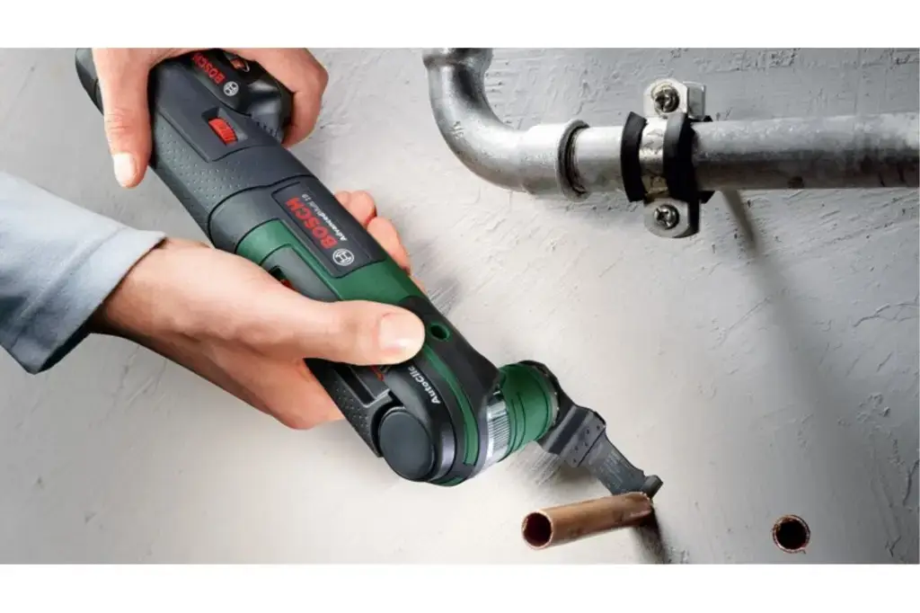 MULTIHERRAMIENTA A BATERÍA ADVANCEDMULTI 18