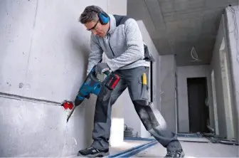 MARTILLO PERFORADOR SDS PLUS BITURBO A BATERÍA GBH 18V-34 CF