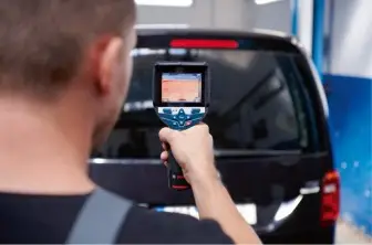 BOSCH PROFESSIONAL 12V SYSTEM CÁMARA TÉRMICA GTC 600 C (SIN BATERÍA NI CARGADOR, CON APLICACIÓN, RANGO DE TEMPERATURA: DE -20 °C A +600 °C, RESOLUCIÓN: 256 X 192 PX, EN L-BOXX)